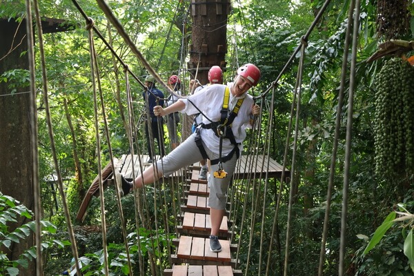 Zipline и верёвочный парк Микли